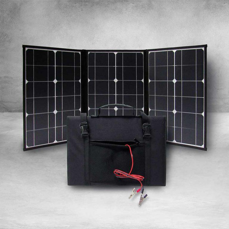 Folding Fast-Charge 12V Solar Panel