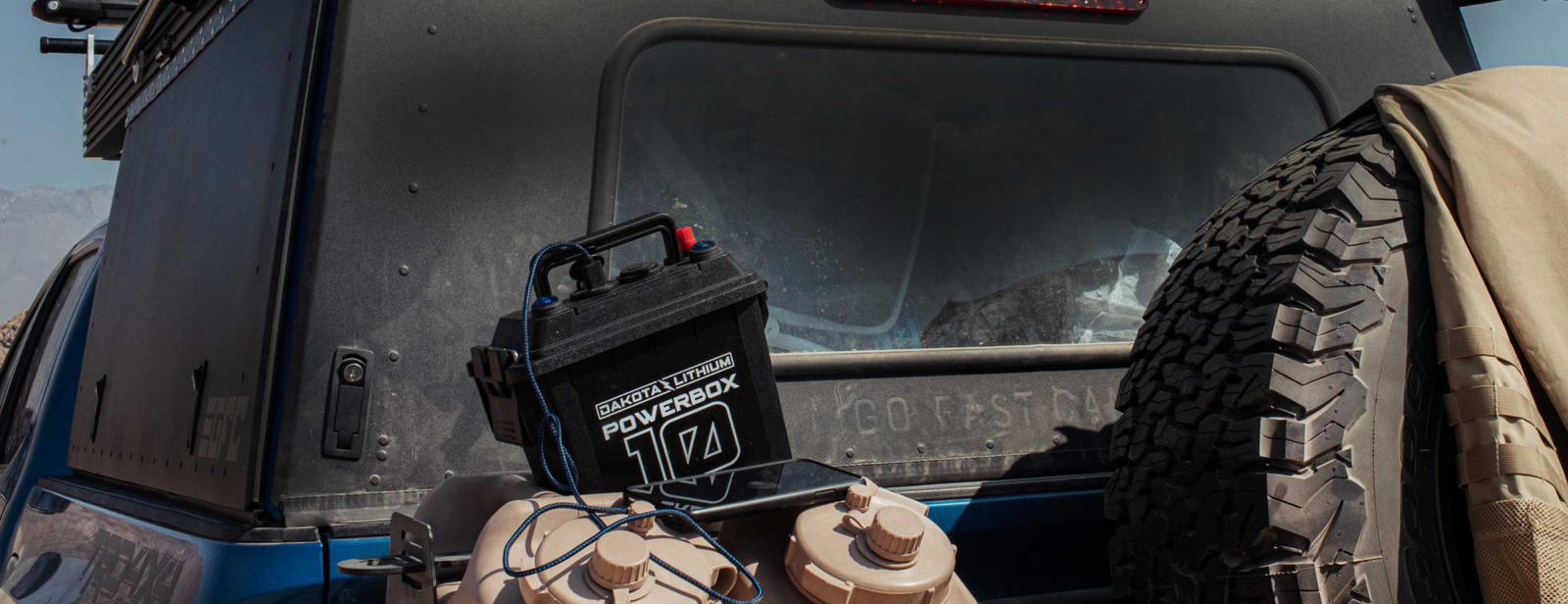 powerbox 10 Overland hero