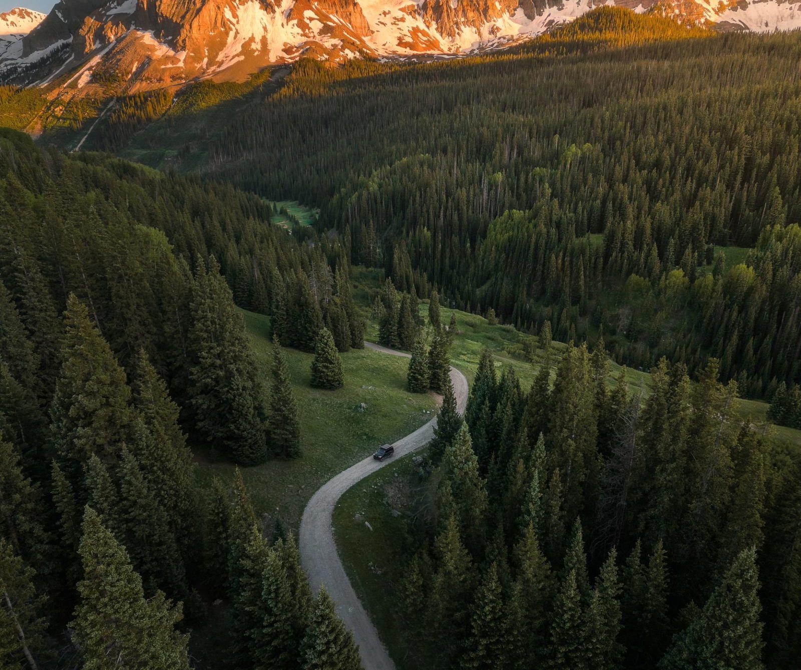 Best Motorhome Batteries for road trips and RVs